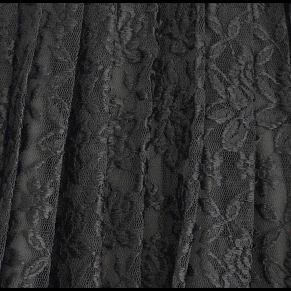 Nancy Johnson Tea Length After 5 Dress - Picture 5 of 6